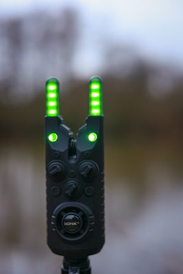 GIZMO2 BITE ALARMS SET 3 + 1 + BIVVY LAMP
