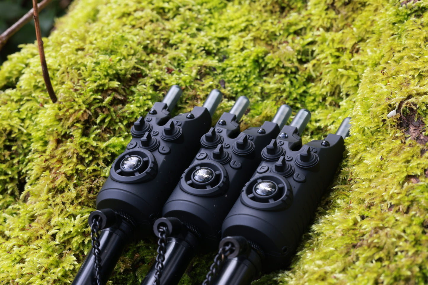 GIZMO2 BITE ALARMS SET 3 + 1 + BIVVY LAMP