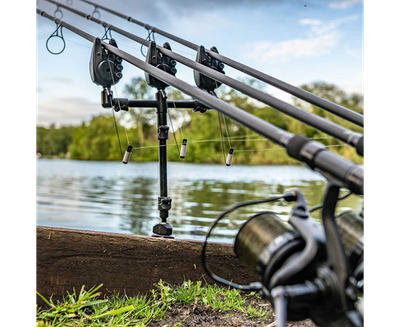 LOK DOWN ADJUSTABLE STAGE STAND