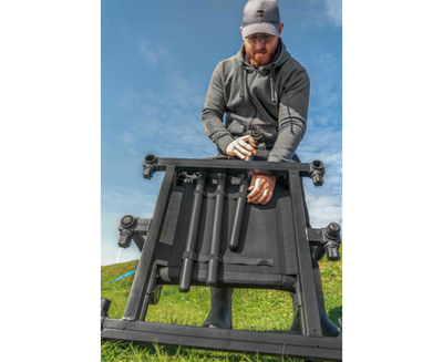 ABSOLUTE 36 FEEDER CHAIR