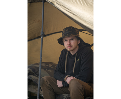 DISTORTION CAMO BUCKET HAT