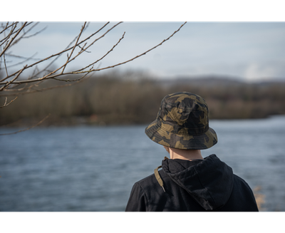 DISTORTION CAMO BUCKET HAT