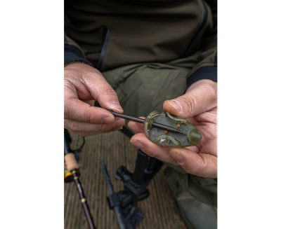 CAMO METHOD FEEDERS