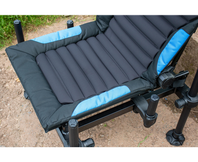 ABSOLUTE FEEDER CHAIR