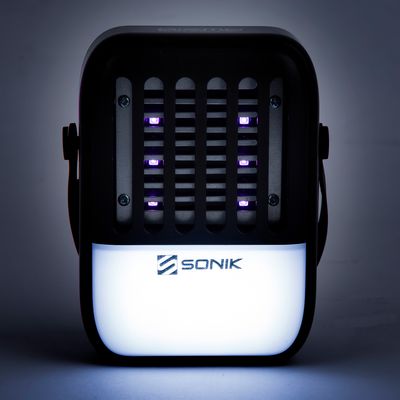 GIZMO ZAPPER DE INSECTOS Y LUZ BIVVY