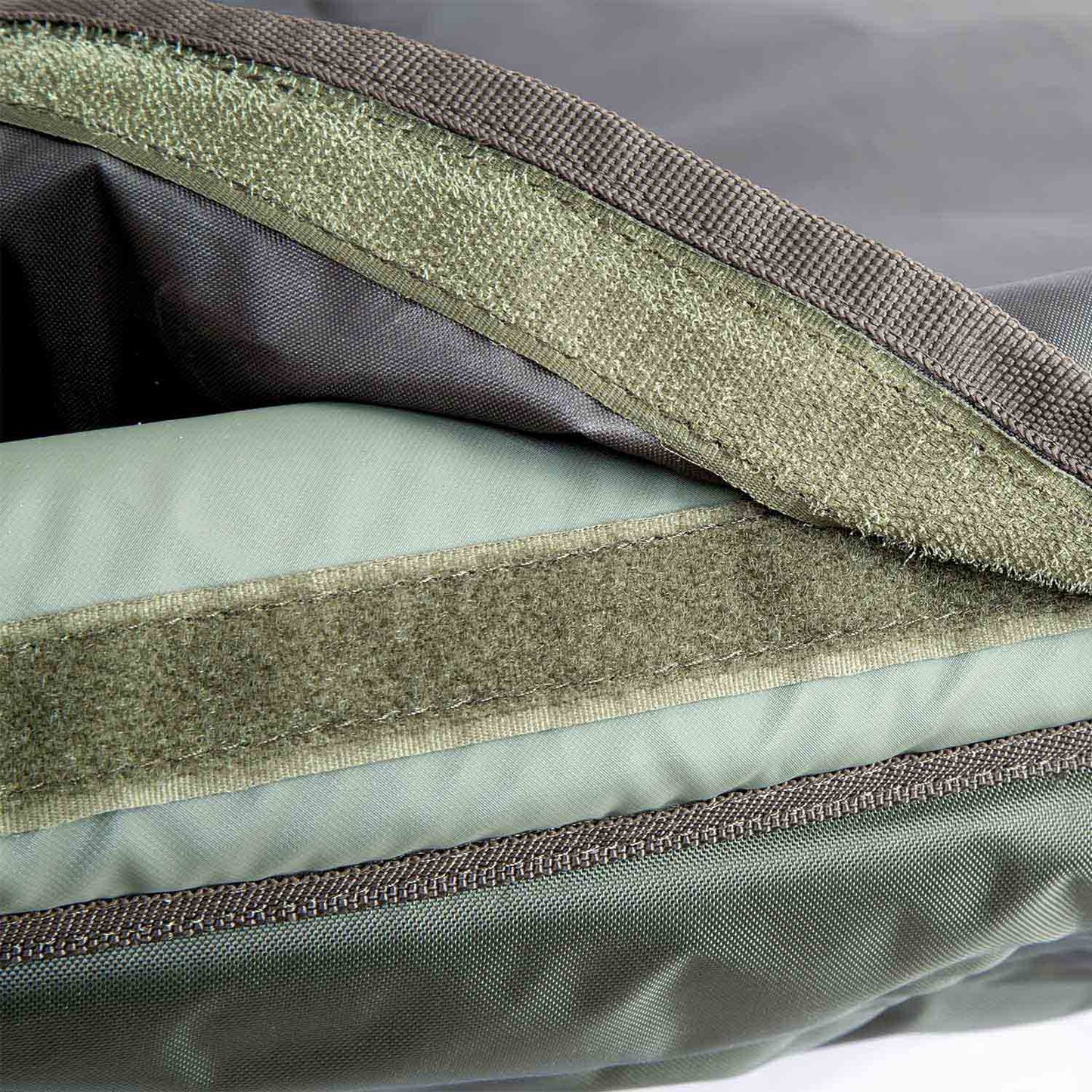 CULLA CON CORNICE BANK-TEK