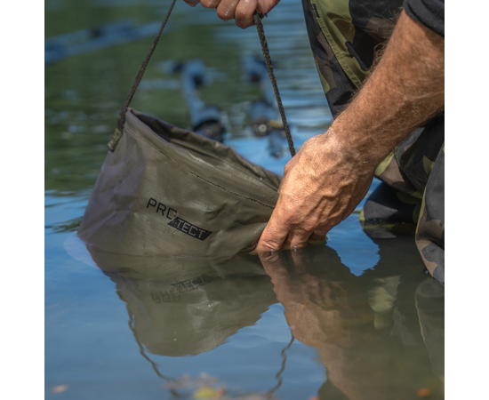 PRO-Tect Water Bucket