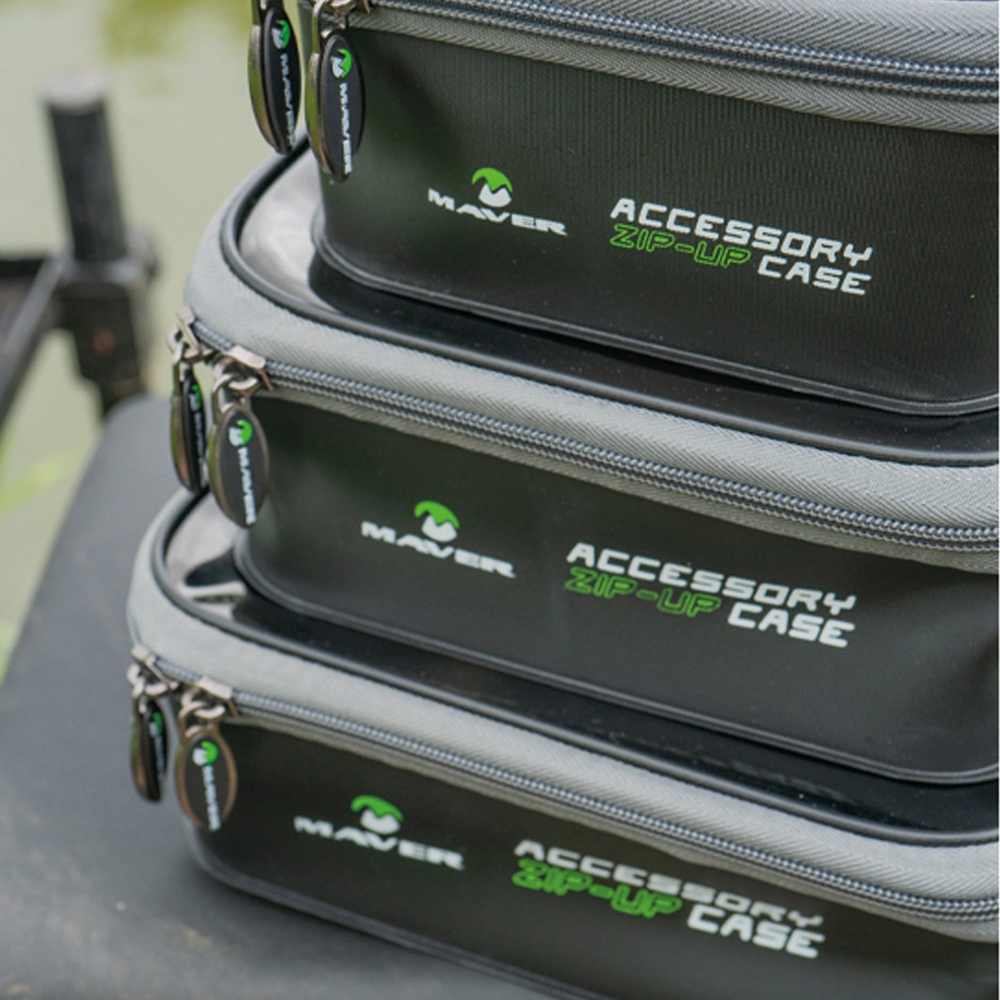 Eva Zip-Up Accessory Case – Borsa in Eva