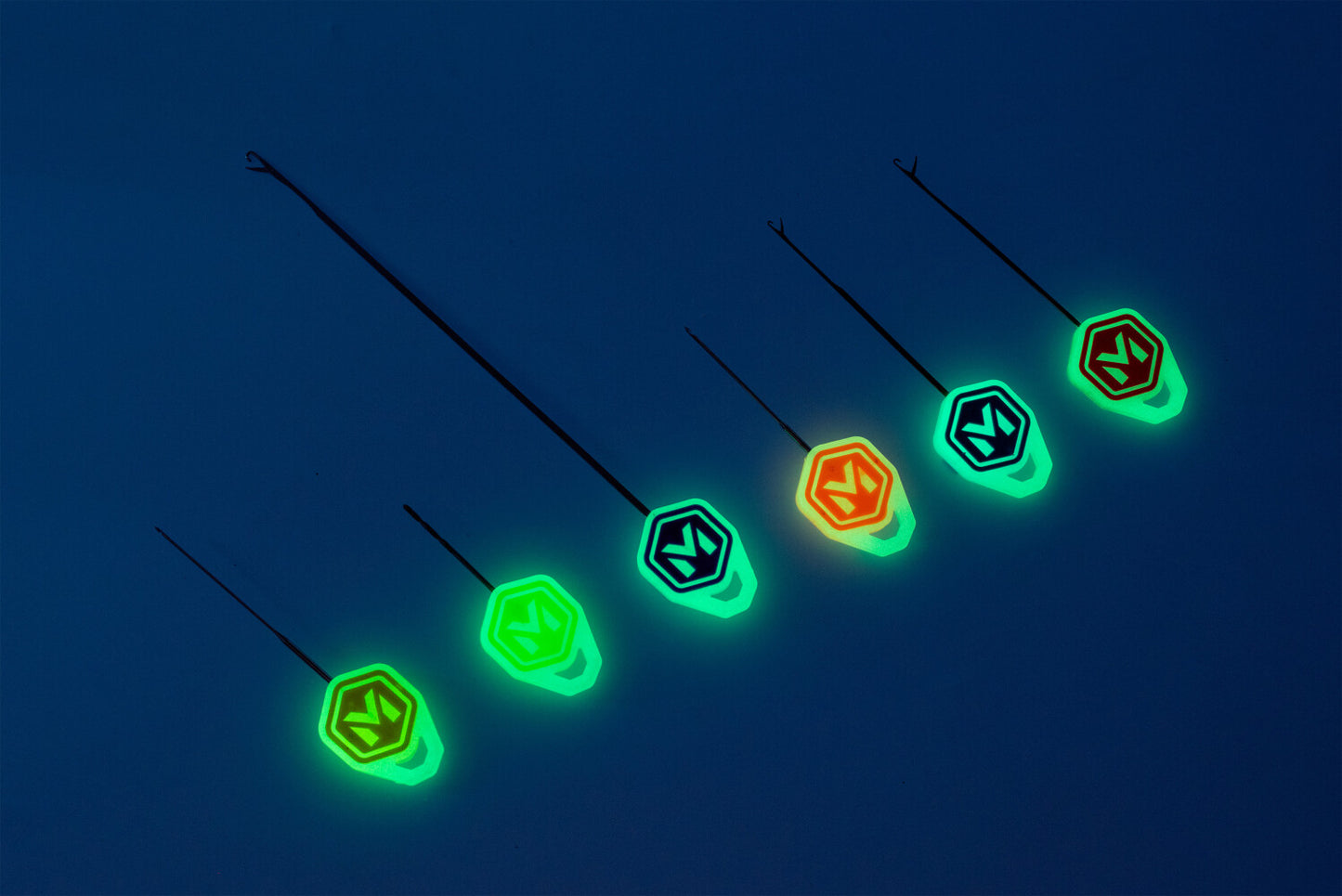 Nite glow heavy latch needle