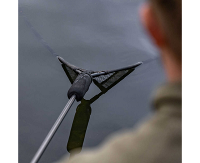 CAPTIVE NET FLOAT