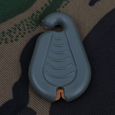'Peel &amp; Pull' Stripper Tool