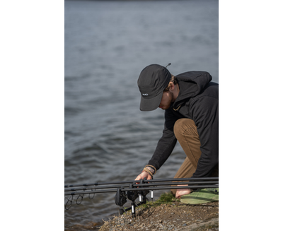 STEALTH BLACK WATERPROOF 5-PANEL CAP