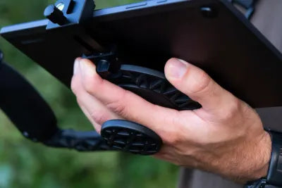 Deeper Quest Tablet and Remote Controller