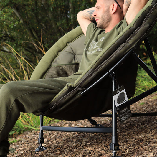 SK-TEK ARMCHAIR
