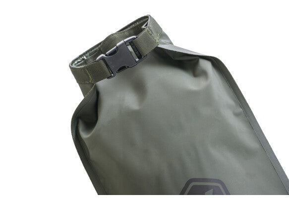 Waterproof stink bag for landingnet
